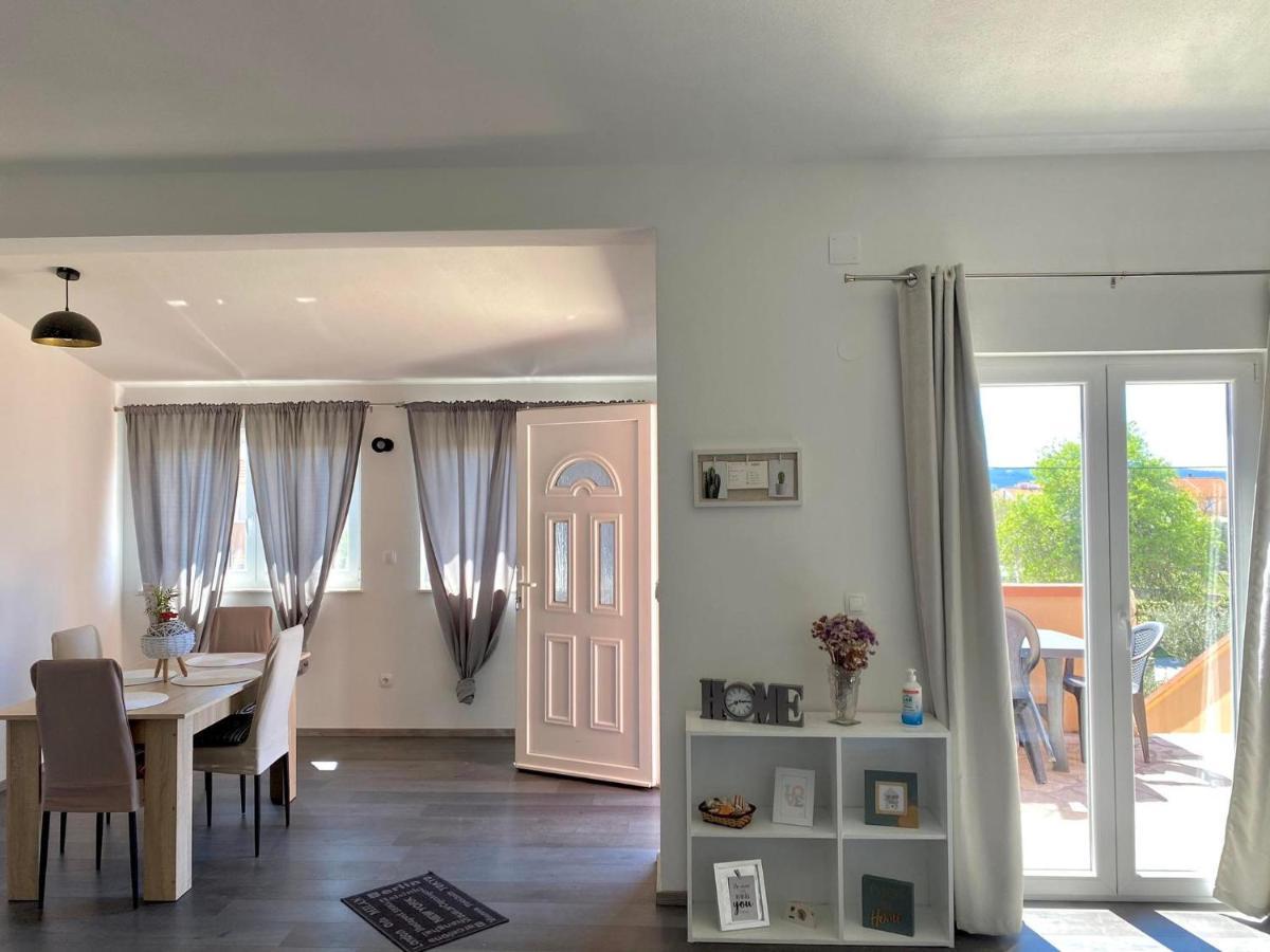 Apartman Ritta Biograd Na Moru Eksteriør bilde