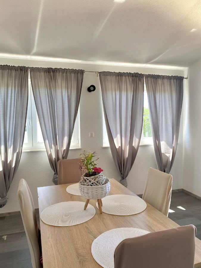 Apartman Ritta Biograd Na Moru Eksteriør bilde